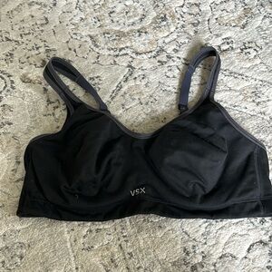Victorias Secret Underwire Sports Bra, size 36C